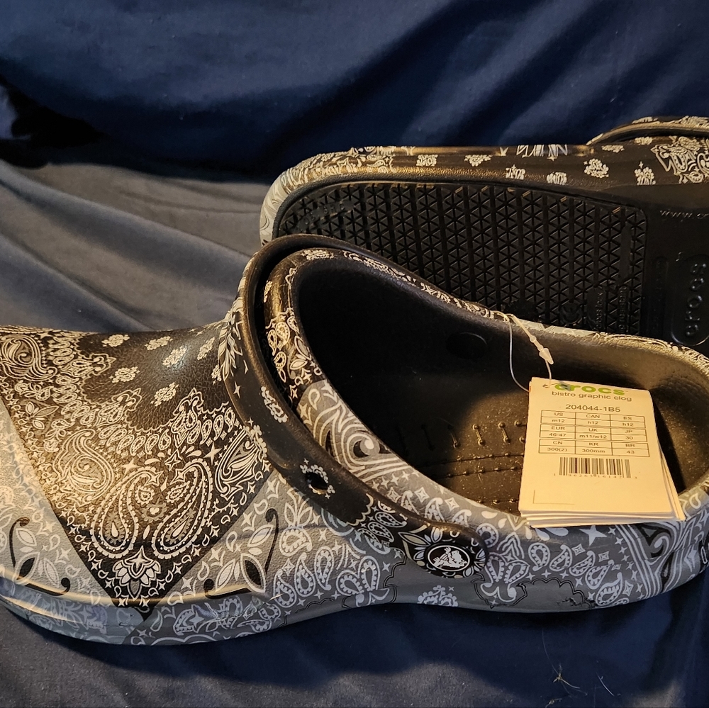Crocs